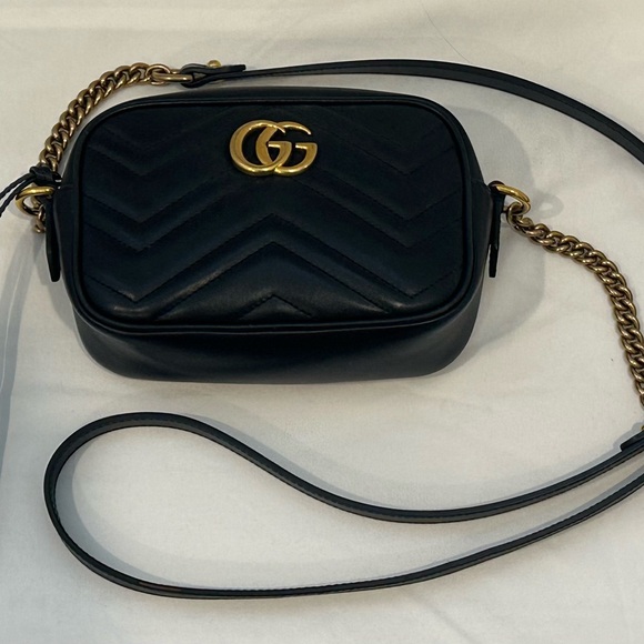 GG Marmont Mini Matelassé Shoulder Bag - Picture 3 of 13